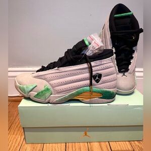 NWT Aleali May x Wmns Air Jordan 14 Retro Low SP 'Fortune (2021) - never worn